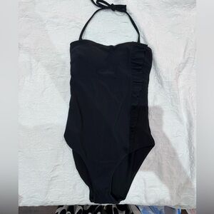 NWOT Etam one piece ribbed swimsuit with ruffles on the side